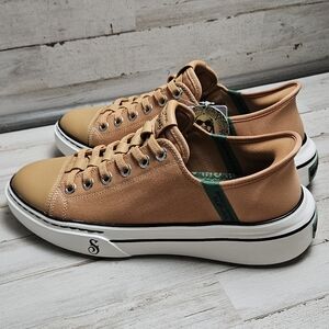 Skechers x Snoop Dogg Slip-Ins Tan Canvas Sneakers – Men’s 8.5 / W10 (EU 42)